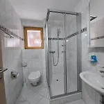 Haus Oberdorf شقة