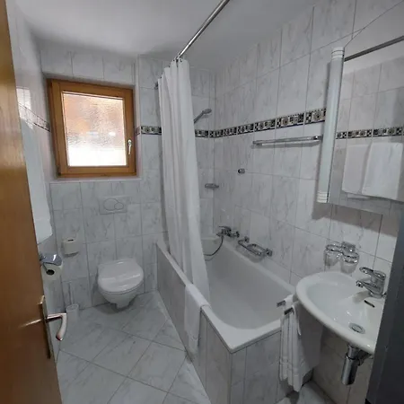 Haus Oberdorf Appartement Zermatt