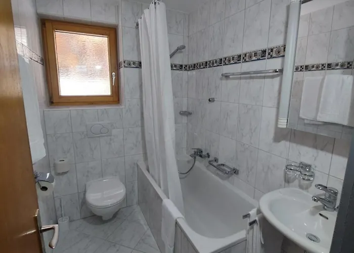 Haus Oberdorf Apartment Zermatt